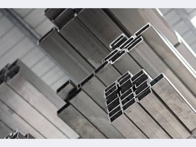 ММАГС et en Aluminium de l'Association ont commencé à coopérer